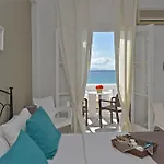 Amaryllis Beach Chrisi Akti (Paros)