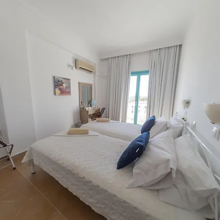 Szálloda Amaryllis Hriszí Aktí