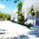 Amaryllis Hotel 3*