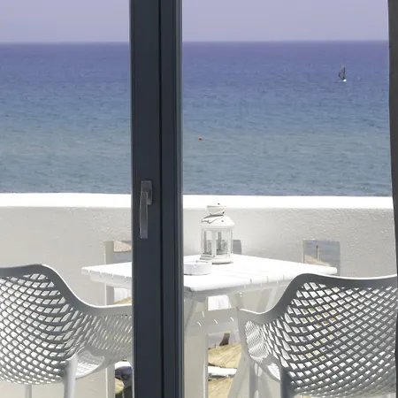 Amaryllis 3* Chrisi Akti (Paros)