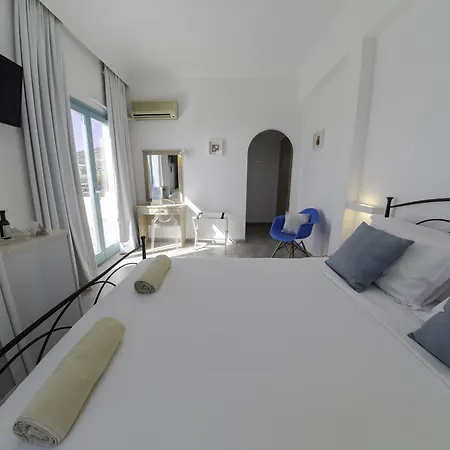 Amaryllis Hotel Chrisi Akti (Paros)