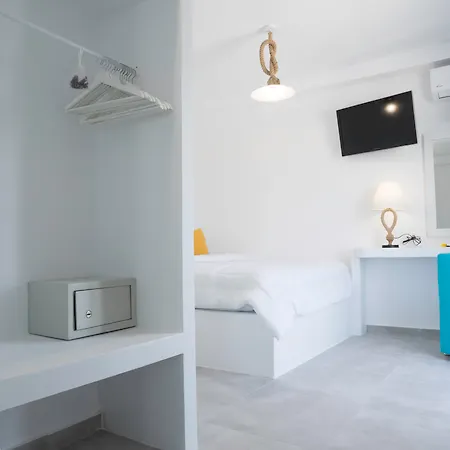 Amaryllis Hotel Chrisi Akti (Paros)
