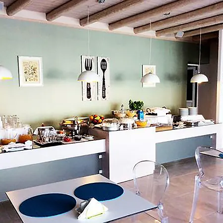 Amaryllis 3* Хриси-Акти