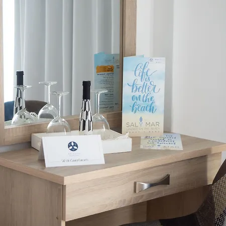 Amaryllis 3* Хриси-Акти