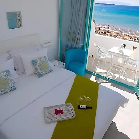 أماريليس بيتش 3*