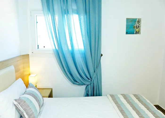 Amaryllis Hotell Chrisi Akti (Paros)