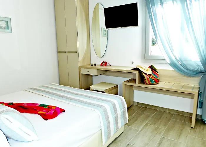 Amaryllis Hotell Chrisi Akti (Paros)