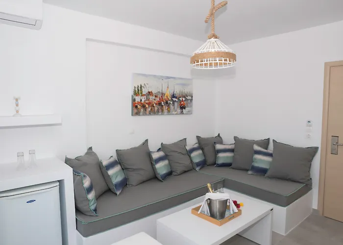 Amaryllis Beach Hotel