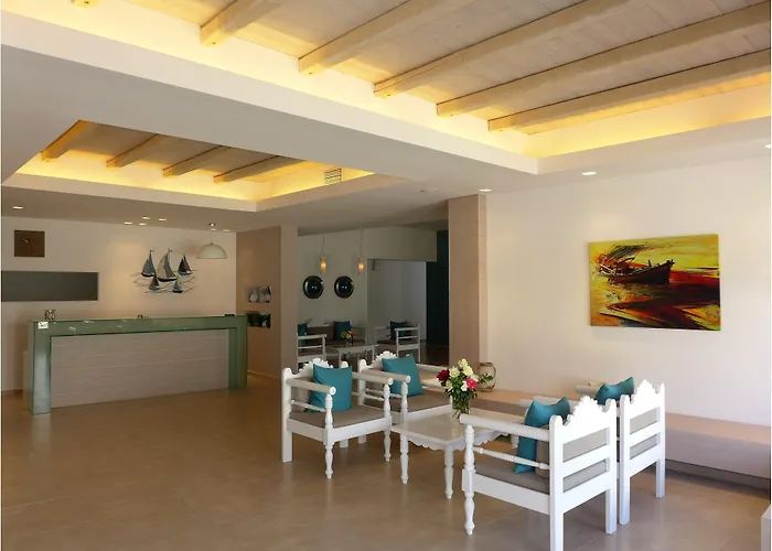 Amaryllis Beach 3* Chrisi Akti (Paros)