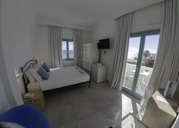 Amaryllis Beach Hotel